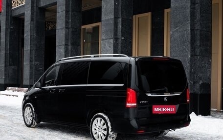 Mercedes-Benz V-Класс, 2016 год, 3 850 000 рублей, 6 фотография
