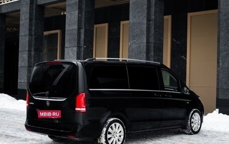 Mercedes-Benz V-Класс, 2016 год, 3 850 000 рублей, 5 фотография