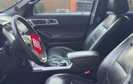 Ford Explorer VI, 2013 год, 1 895 000 рублей, 10 фотография