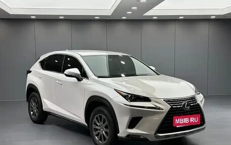 Lexus NX I, 2020 год, 2 950 000 рублей, 3 фотография