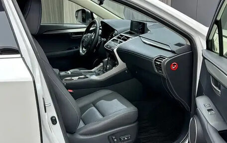 Lexus NX I, 2020 год, 2 950 000 рублей, 21 фотография