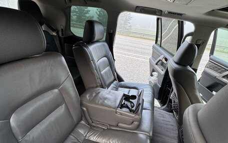 Toyota Land Cruiser 200, 2008 год, 2 822 000 рублей, 24 фотография