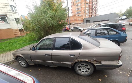 BMW 5 серия, 1989 год, 120 000 рублей, 2 фотография