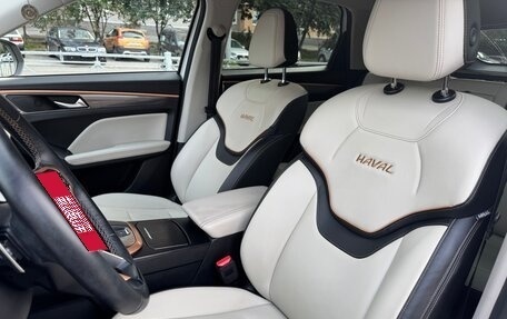 Haval Jolion, 2022 год, 1 750 000 рублей, 16 фотография