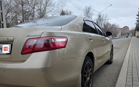 Toyota Camry, 2010 год, 1 400 000 рублей, 4 фотография