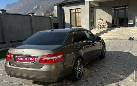 Mercedes-Benz E-Класс, 2010 год, 1 450 000 рублей, 6 фотография