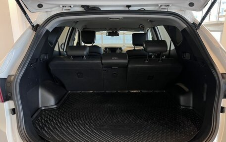 Hyundai Santa Fe III рестайлинг, 2017 год, 2 450 000 рублей, 18 фотография