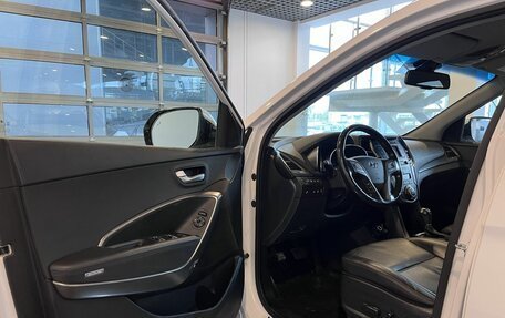 Hyundai Santa Fe III рестайлинг, 2017 год, 2 450 000 рублей, 20 фотография