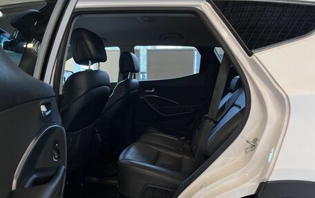 Hyundai Santa Fe III рестайлинг, 2017 год, 2 450 000 рублей, 24 фотография