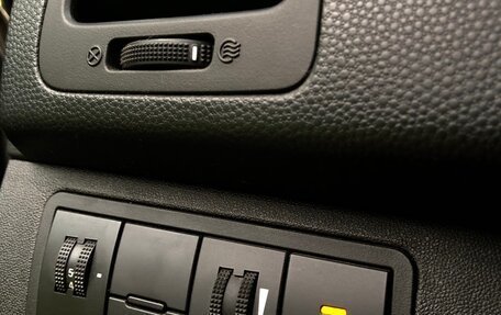 KIA Venga I, 2012 год, 880 000 рублей, 24 фотография