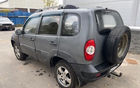 Chevrolet Niva I рестайлинг, 2009 год, 215 000 рублей, 6 фотография