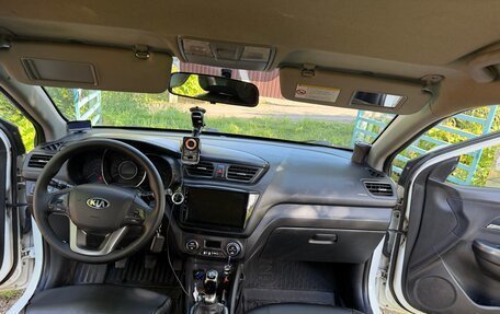 KIA Rio III рестайлинг, 2013 год, 750 000 рублей, 2 фотография