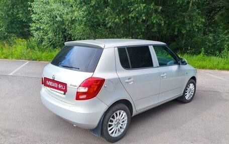 Skoda Fabia II, 2013 год, 630 000 рублей, 3 фотография
