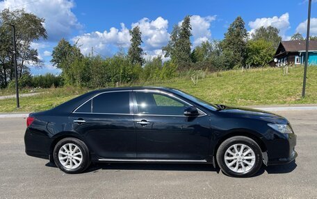 Toyota Camry, 2012 год, 1 700 000 рублей, 6 фотография