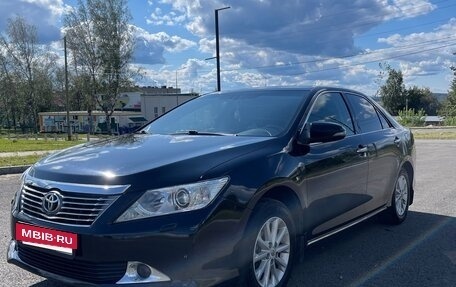 Toyota Camry, 2012 год, 1 700 000 рублей, 4 фотография