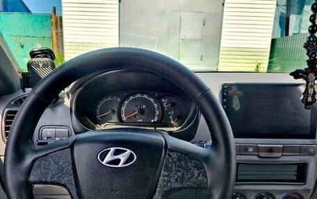 Hyundai Accent II, 2007 год, 410 000 рублей, 2 фотография