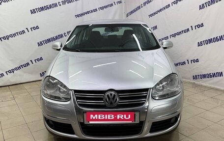 Volkswagen Jetta VI, 2010 год, 580 000 рублей, 2 фотография