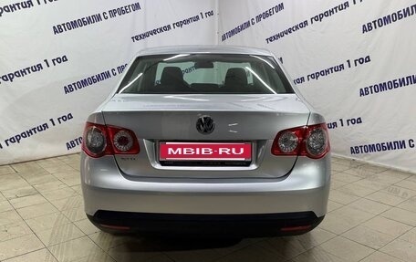 Volkswagen Jetta VI, 2010 год, 580 000 рублей, 5 фотография