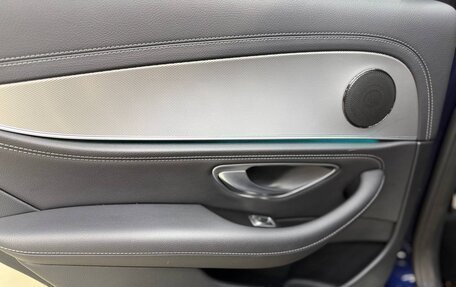 Mercedes-Benz E-Класс, 2019 год, 3 530 000 рублей, 27 фотография