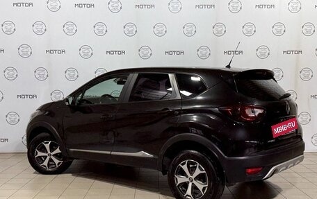 Renault Kaptur I рестайлинг, 2018 год, 950 000 рублей, 2 фотография