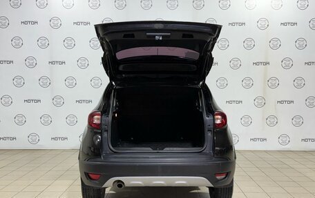 Renault Kaptur I рестайлинг, 2018 год, 950 000 рублей, 20 фотография