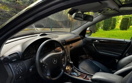 Mercedes-Benz C-Класс, 2004 год, 920 000 рублей, 10 фотография