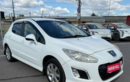 Peugeot 308 II, 2011 год, 450 000 рублей, 2 фотография