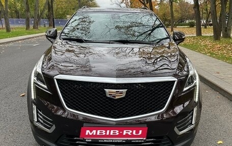 Cadillac XT5 I рестайлинг, 2020 год, 4 300 000 рублей, 6 фотография
