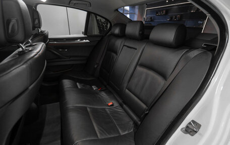 BMW 5 серия, 2012 год, 1 445 000 рублей, 12 фотография