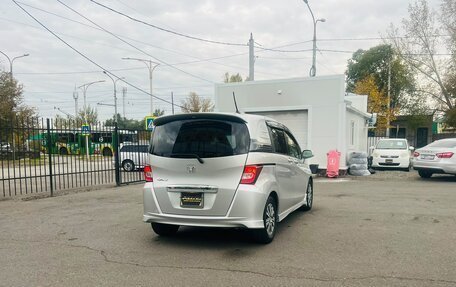 Honda Freed I, 2011 год, 1 299 000 рублей, 6 фотография