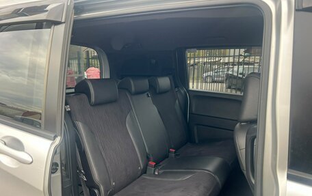 Honda Freed I, 2011 год, 1 299 000 рублей, 12 фотография