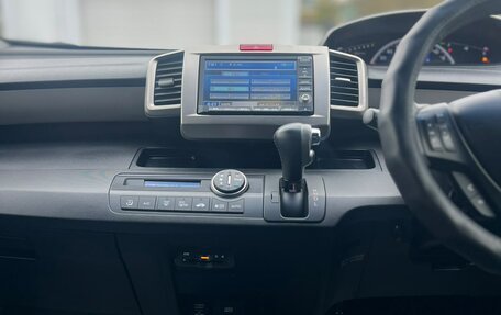 Honda Freed I, 2011 год, 1 299 000 рублей, 19 фотография