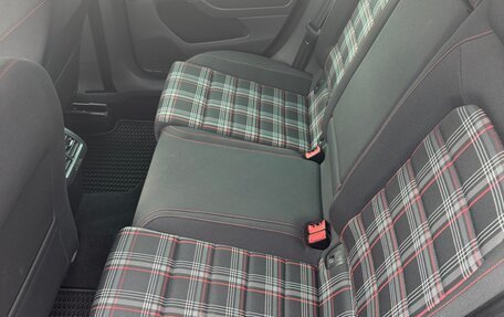 Volkswagen Golf GTI VII, 2013 год, 2 450 000 рублей, 15 фотография