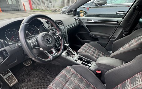 Volkswagen Golf GTI VII, 2013 год, 2 450 000 рублей, 13 фотография
