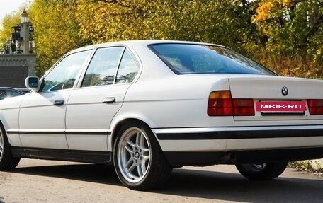 BMW 5 серия, 1990 год, 1 150 000 рублей, 3 фотография