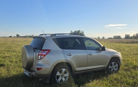 Toyota RAV4, 2012 год, 1 400 000 рублей, 2 фотография