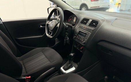 Volkswagen Polo VI (EU Market), 2019 год, 1 400 000 рублей, 18 фотография