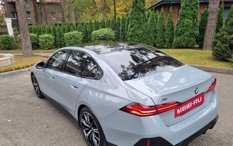 BMW 5 серия, 2024 год, 7 790 000 рублей, 13 фотография