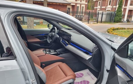 BMW 5 серия, 2024 год, 7 790 000 рублей, 27 фотография