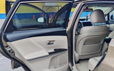 Toyota Venza I, 2010 год, 1 700 000 рублей, 11 фотография