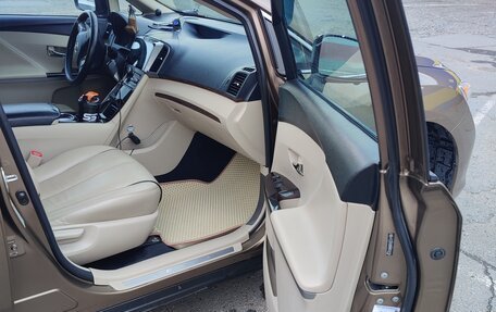 Toyota Venza I, 2010 год, 1 700 000 рублей, 15 фотография