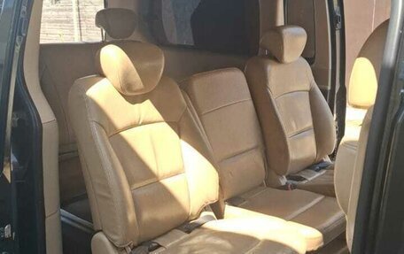 Hyundai Grand Starex Grand Starex I рестайлинг 2, 2009 год, 1 600 000 рублей, 6 фотография