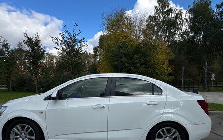 Chevrolet Aveo III, 2015 год, 600 000 рублей, 4 фотография