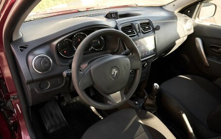 Renault Logan II, 2015 год, 618 000 рублей, 5 фотография