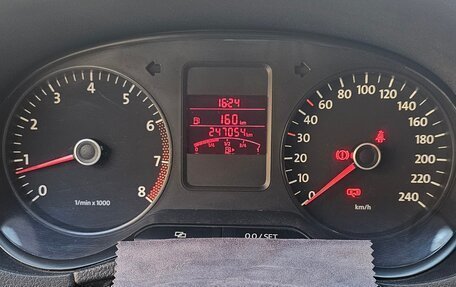 Volkswagen Polo VI (EU Market), 2011 год, 430 000 рублей, 10 фотография