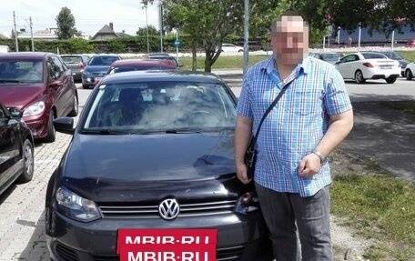 Volkswagen Polo VI (EU Market), 2011 год, 430 000 рублей, 2 фотография