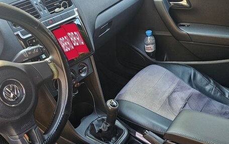 Volkswagen Polo VI (EU Market), 2011 год, 430 000 рублей, 7 фотография