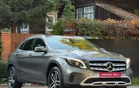 Mercedes-Benz GLA, 2018 год, 1 950 000 рублей, 1 фотография