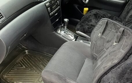 Toyota Corolla, 2005 год, 590 000 рублей, 8 фотография