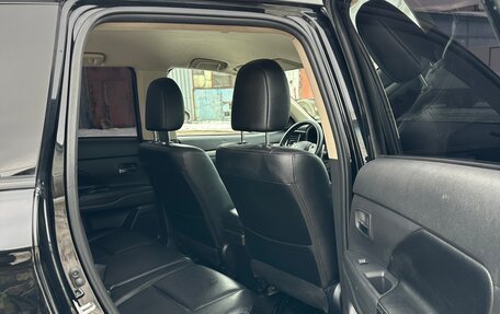 Mitsubishi Outlander III рестайлинг 3, 2013 год, 1 250 000 рублей, 7 фотография